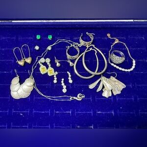Mixed Jewelry lot